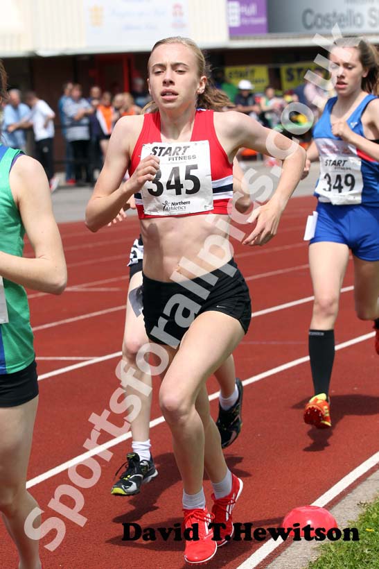 Chloe Loredo, under 17s 800 metres, Northern under-15/17/20s.